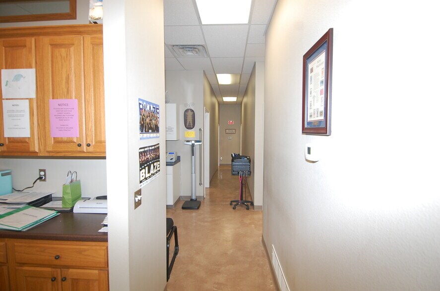 More Photos Of 217 8th Ave, Wellman Medical For Lease