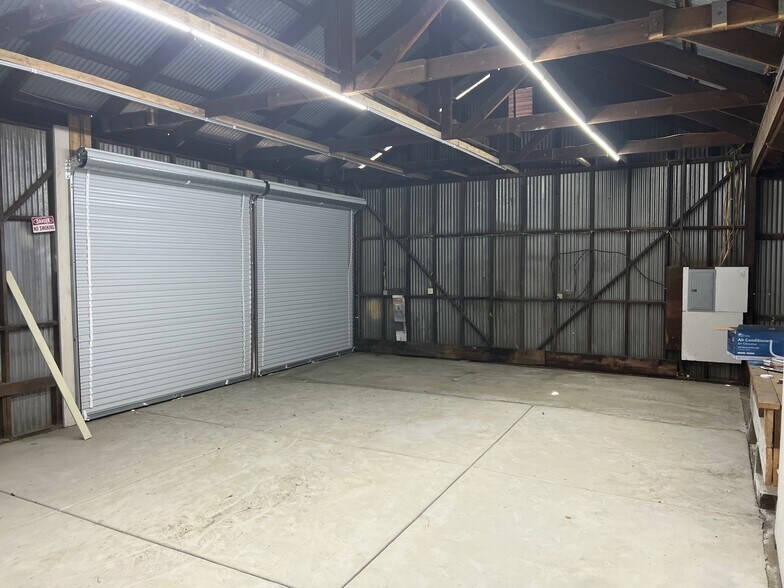 More Photos Of 9 6th Street St, Marysville Warehouse For Sale