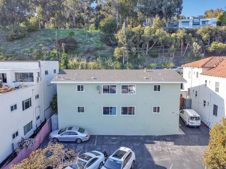 More Photos Of 153-157 W Channel Rd, Santa Monica Apartments For Sale