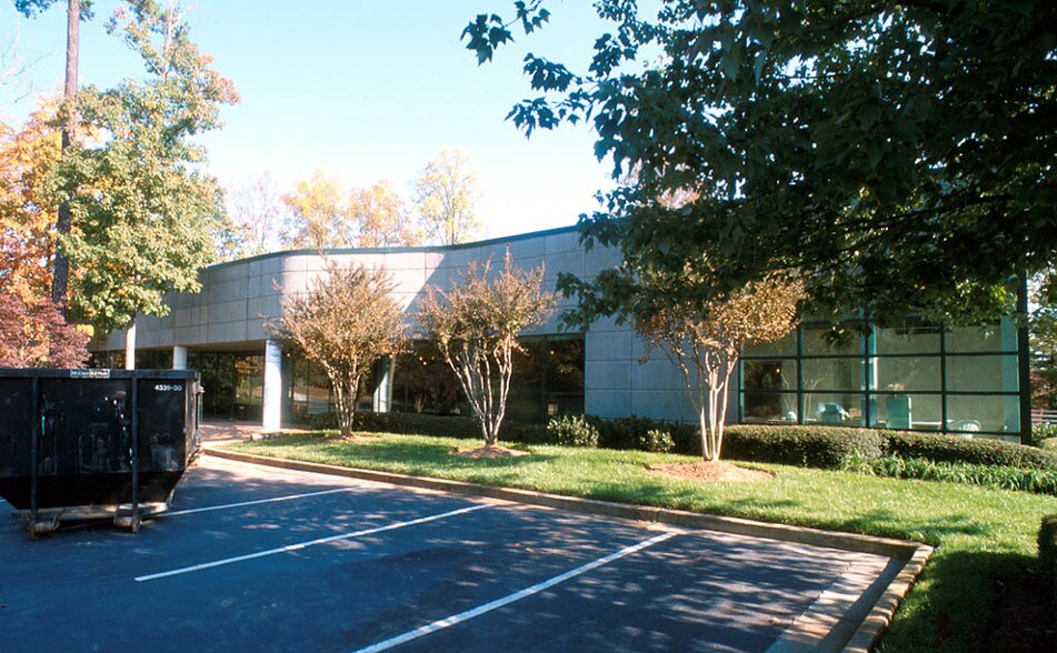 More Photos Of 3075 Northwoods Cir, Peachtree Corners Light Manufacturing For Lease