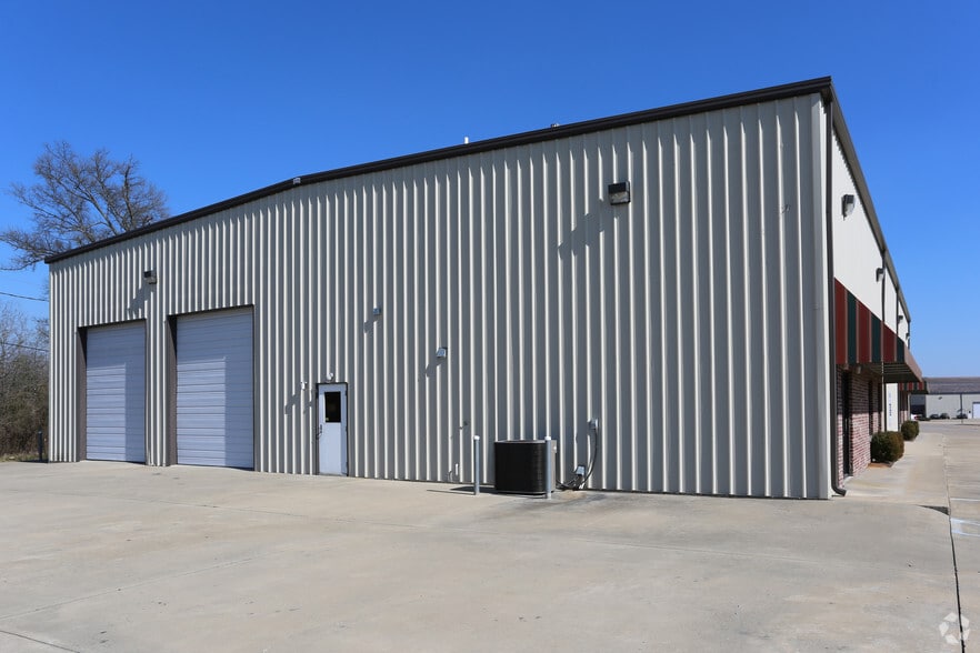 More Photos Of 185 Scotland Dr, Alabaster Unknown For Lease