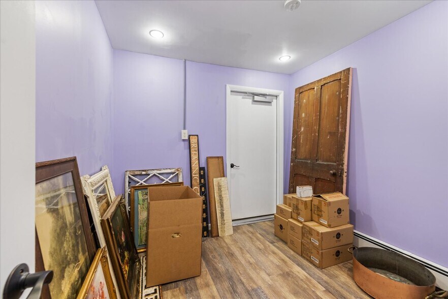 More Photos Of 80 Gravel Pike, Red Hill Office For Lease