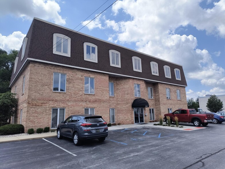 Primary Photo Of 9105A Indianapolis Blvd, Highland Medical For Lease