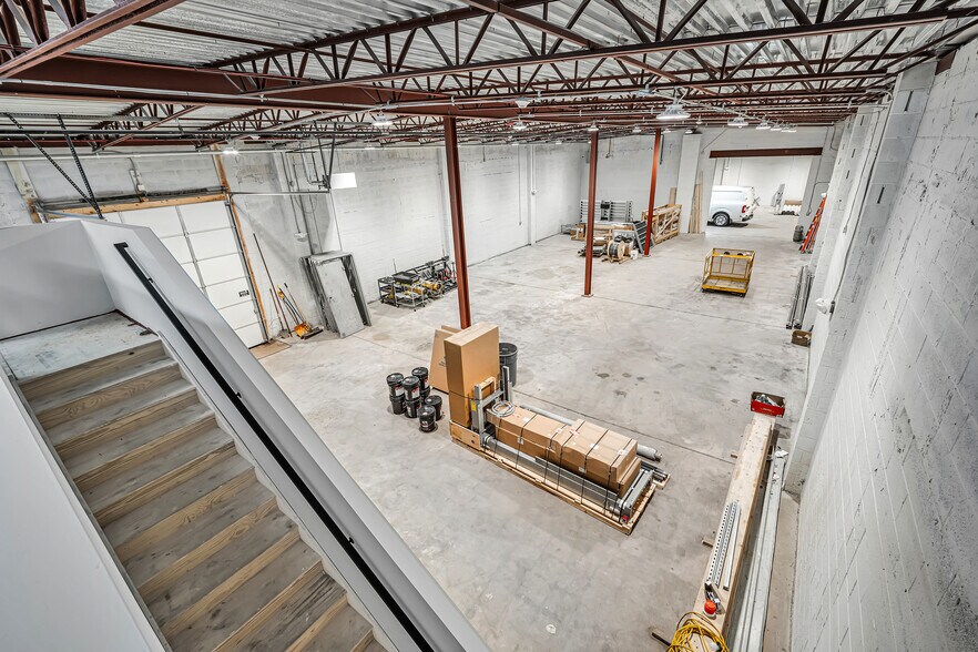 More Photos Of 2168 Bennett Rd, Philadelphia Warehouse For Lease