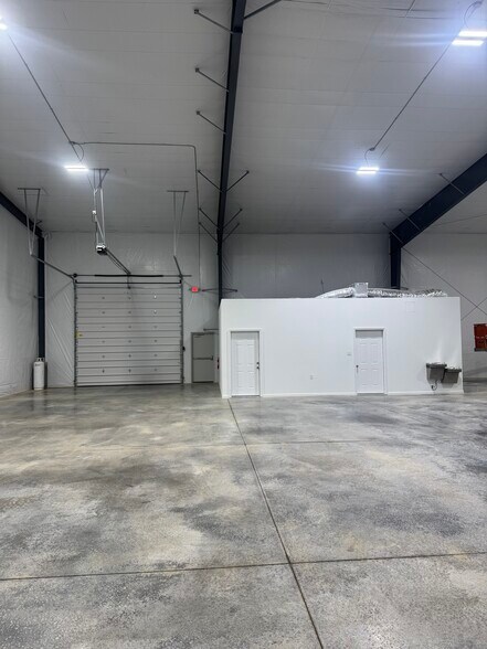 More Photos Of 464 James Burr Blvd, Kearneysville Unknown For Lease