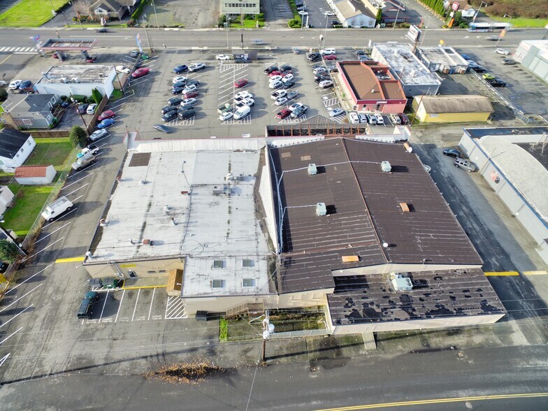 More Photos Of 1048-1052 State Ave, Marysville Storefront For Sale