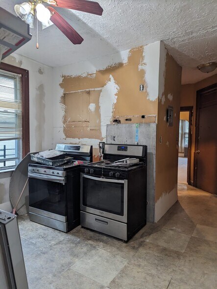 More Photos Of 212 Myrtle Ave, Jersey City Apartments For Sale