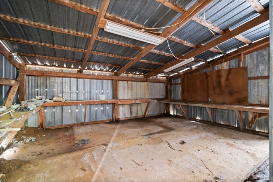 More Photos Of 6738 US Highway 190 E, Livingston Convenience Store For Sale