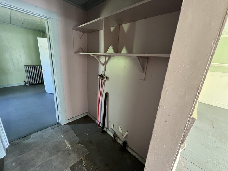 More Photos Of 271 Main St, Union Apartments For Sale