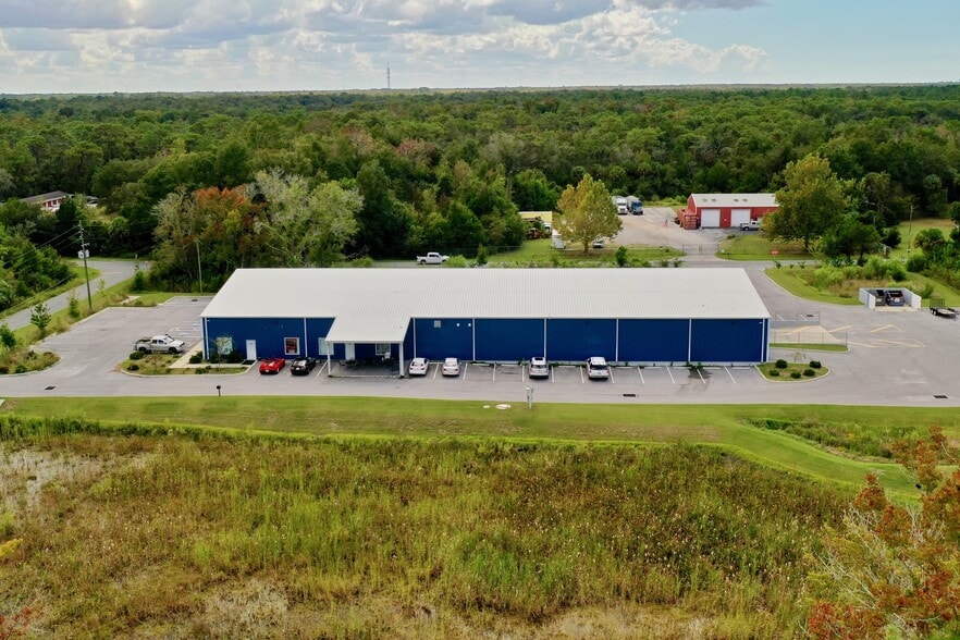 More Photos Of 1832 S Dimensions Ter, Homosassa Warehouse For Sale