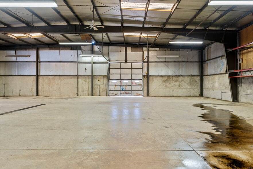 More Photos Of 1342 W Industrial Rd, Cedar City Warehouse For Lease