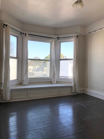More Photos Of 1659-1665 Haight St, San Francisco Hotel For Lease