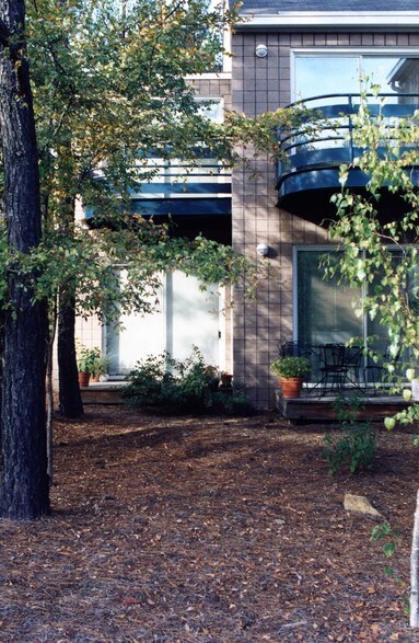 More Photos Of 976 Martin Luther King Jr Blvd, Chapel Hill Loft Creative Space For Lease