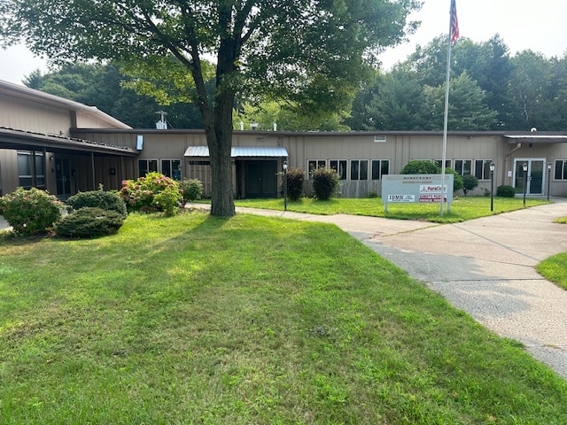 More Photos Of 431 New Karner Rd, Colonie Office Residential For Lease