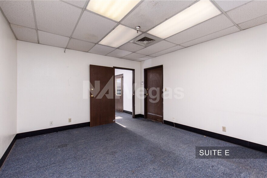 More Photos Of 4545 N Lamb Blvd, Las Vegas Distribution For Lease