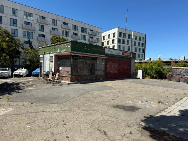 More Photos Of 1211 7th St, Oakland Auto Repair For Sale