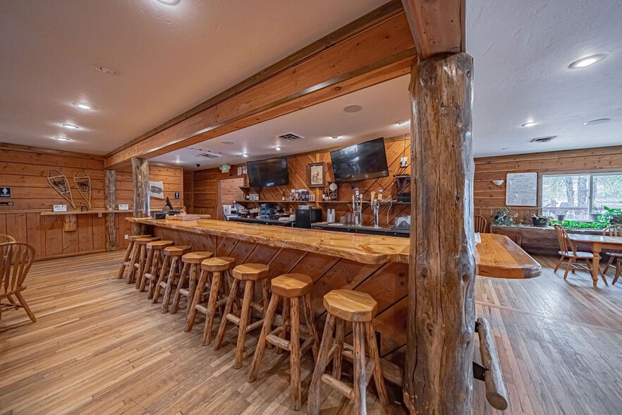 More Photos Of 3427 Swan Valley Hwy, Irwin Hotel For Sale