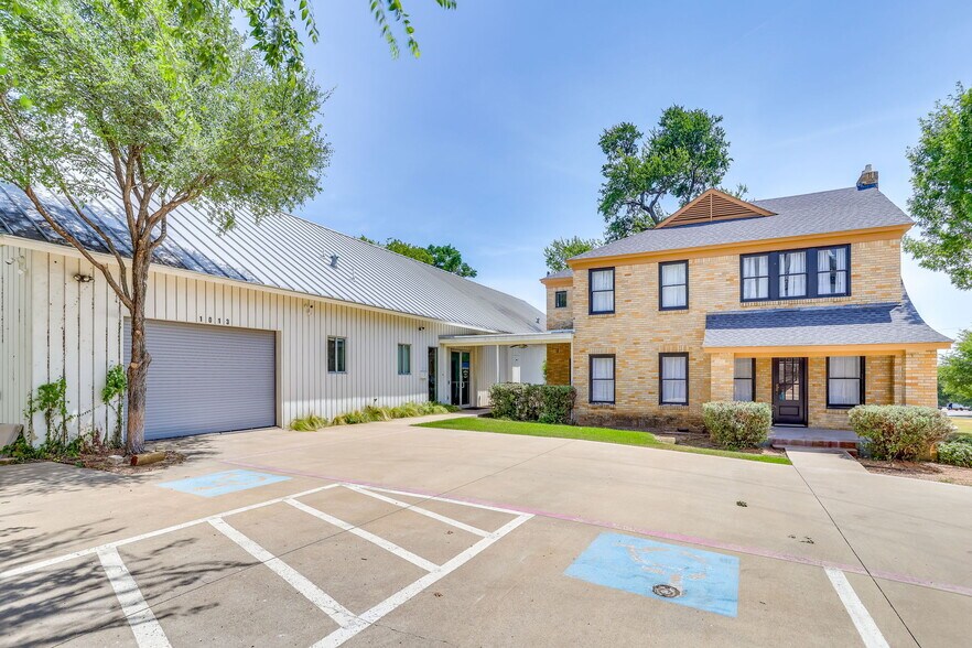 More Photos Of 1007 Folsom St, Dallas Loft Creative Space For Sale