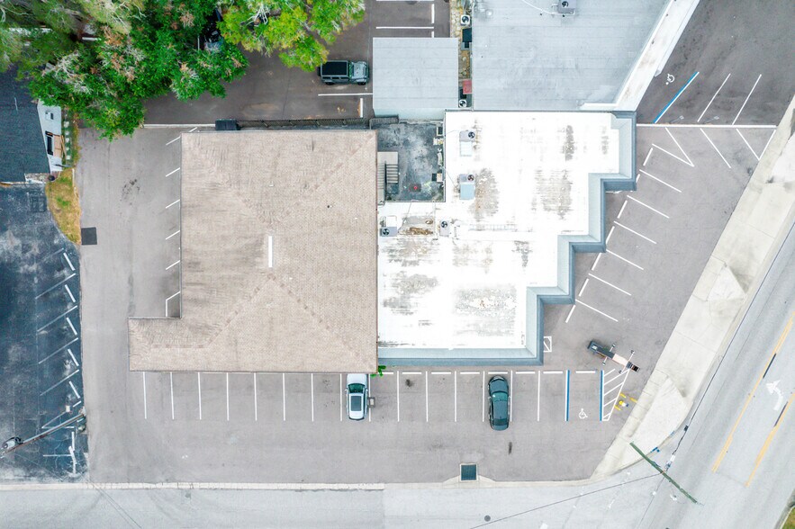 More Photos Of 400 Indian Rocks Rd N, Belleair Bluffs Storefront Retail Office For Sale