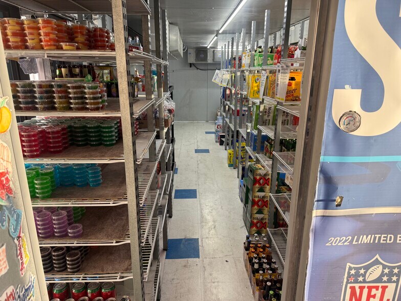 More Photos Of 1215 N Midkiff Rd, Midland Convenience Store For Sale