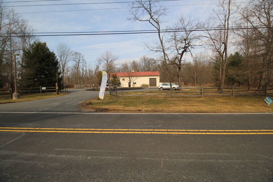 More Photos Of 0 Basin Rd, Lawrence Land For Sale