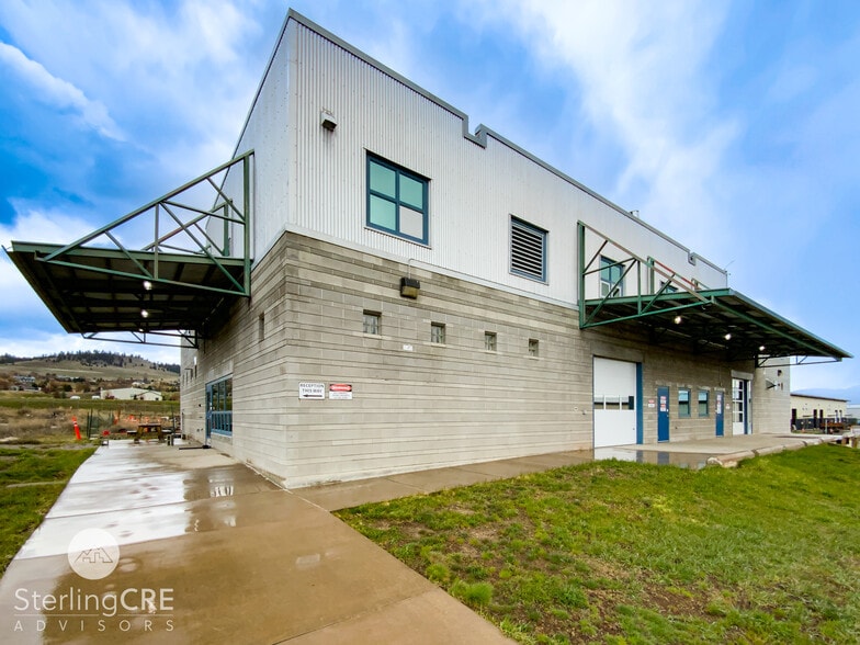 More Photos Of 5840 Expressway, Missoula Warehouse For Lease