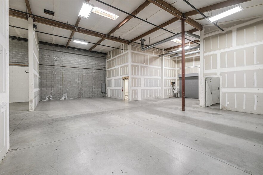 More Photos Of 3545 Soquel Dr, Soquel Auto Repair For Lease