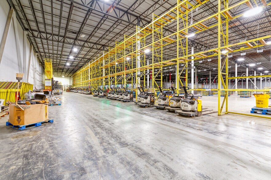 More Photos Of 1701 Technical Dr, Saint Johns Refrigeration Cold Storage For Sale