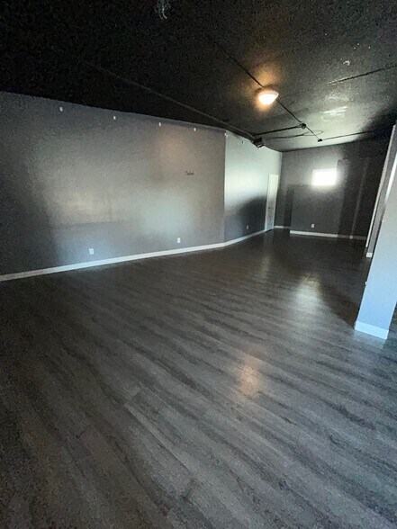 More Photos Of 1140 Mercer Ave, Akron General Retail For Sale