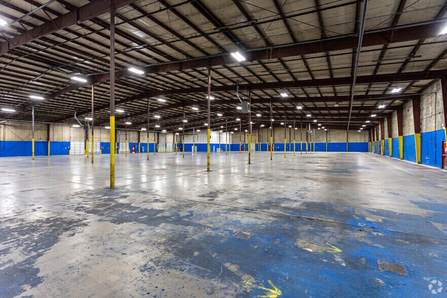 More Photos Of 1540 Amherst Rd, Knoxville Warehouse For Lease