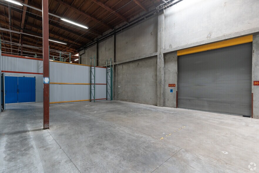 More Photos Of 4901-4911 Central Ave, Richmond Showroom For Lease