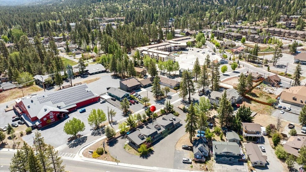 More Photos Of 40585 Big Bear Blvd, Big Bear Lake Office For Sale