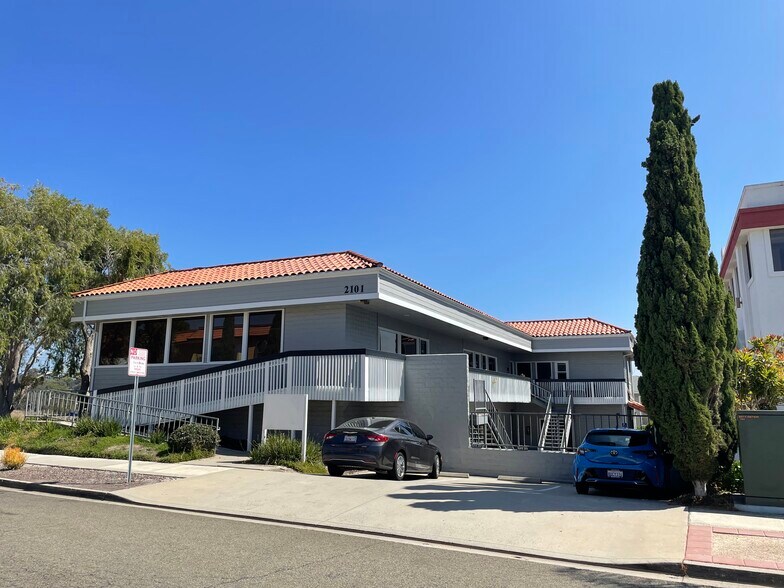 More Photos Of 2101 S El Camino Real, Oceanside Coworking Space