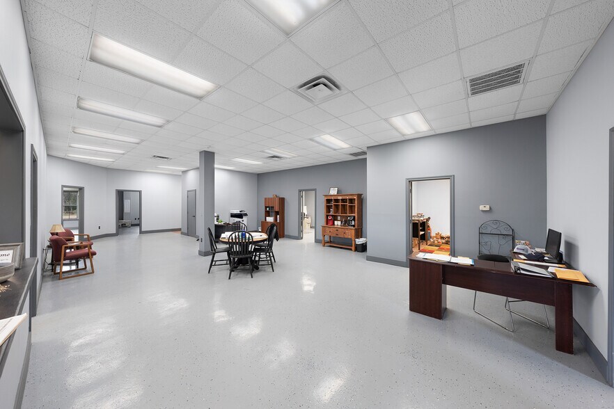 More Photos Of 14733 E State Hwy 11, Como Warehouse For Sale