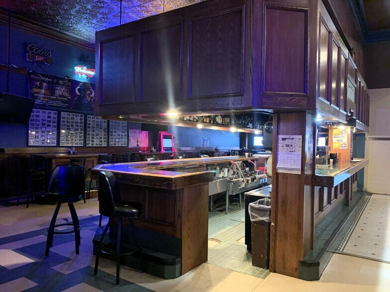 More Photos Of 106 Wibaux St N, Wibaux Storefront Retail Residential For Sale