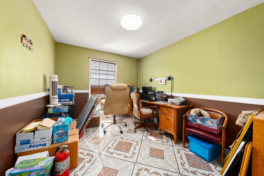 More Photos Of 3715 Bellmead Dr, Bellmead Office For Sale