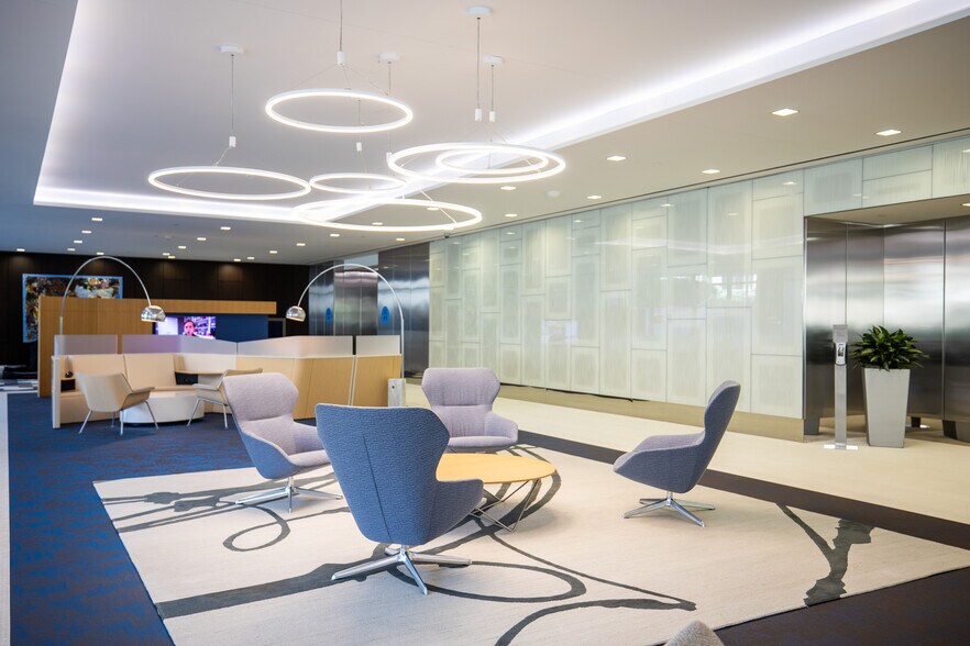 More Photos Of 1725 Hughes Landing Blvd, The Woodlands Office For Lease