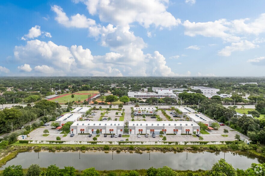 More Photos Of 9600-9630 Stirling Rd, Hollywood General Retail For Sale