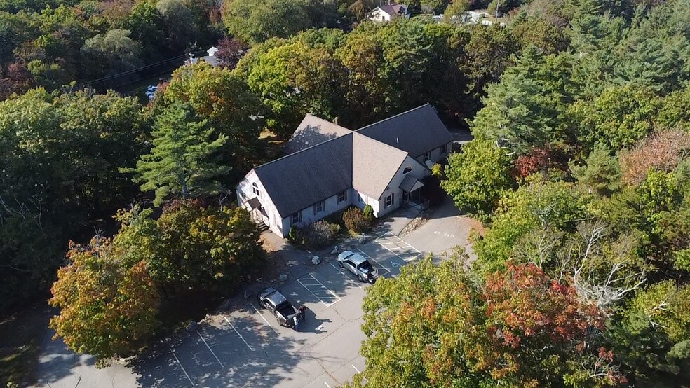 More Photos Of 6 Madelyn Ln, Rockport Medical For Lease