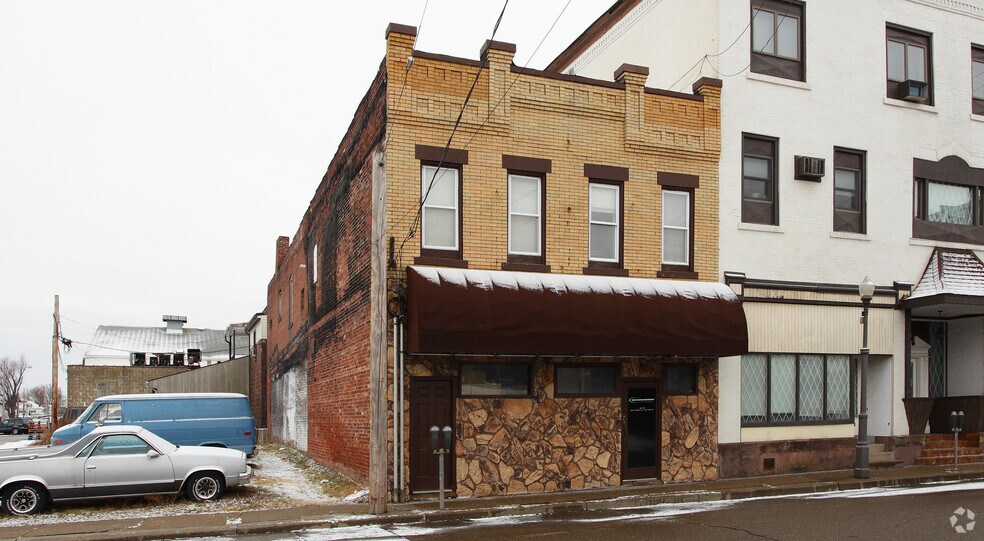 More Photos Of 305 Mill St, Coraopolis Storefront Retail Residential For Sale