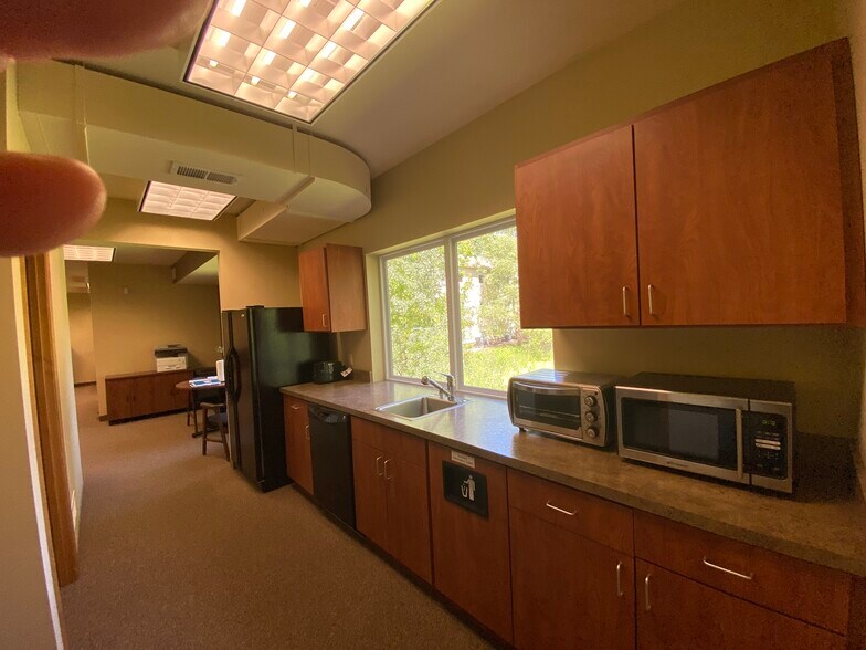 More Photos Of 3352 Sherman Ct, Eagan Medical For Sale