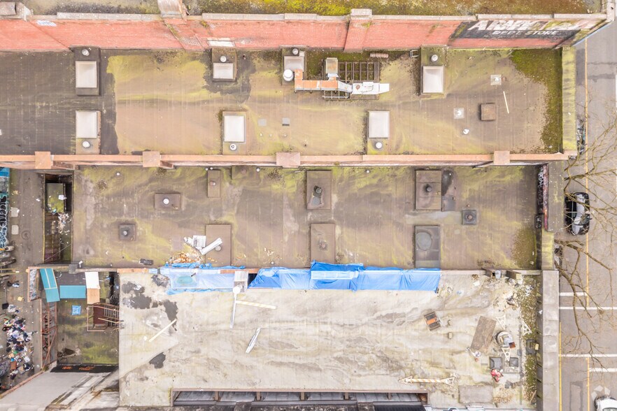 More Photos Of 33 W Hastings St, Vancouver Hotel For Sale