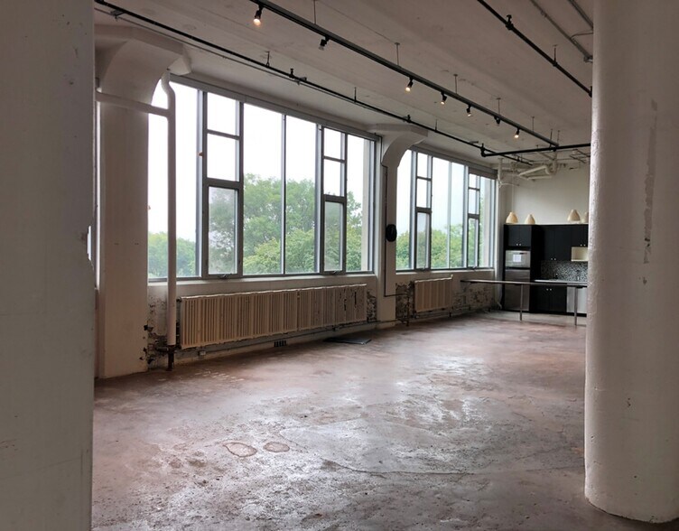 More Photos Of 235 Carlaw Ave, Toronto Office For Lease