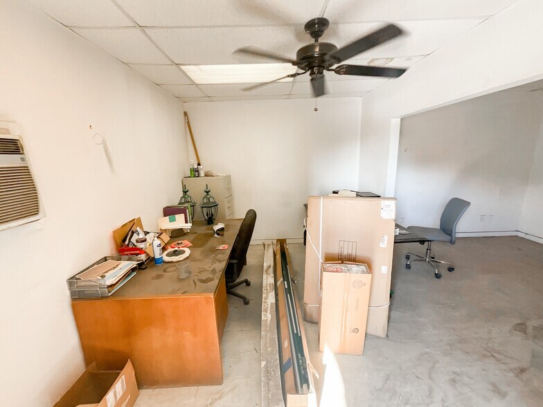 More Photos Of 400 Stoddard st, Odessa Warehouse For Sale