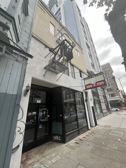 More Photos Of 610-612 14th St, Oakland Storefront Retail Residential For Sale