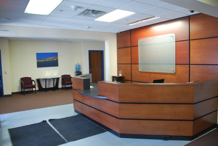 More Photos Of 40 Christopher Way, Eatontown Research And Development For Lease