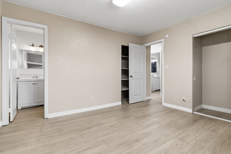 More Photos Of 1211 S Eastern Ave, Las Vegas Office For Lease