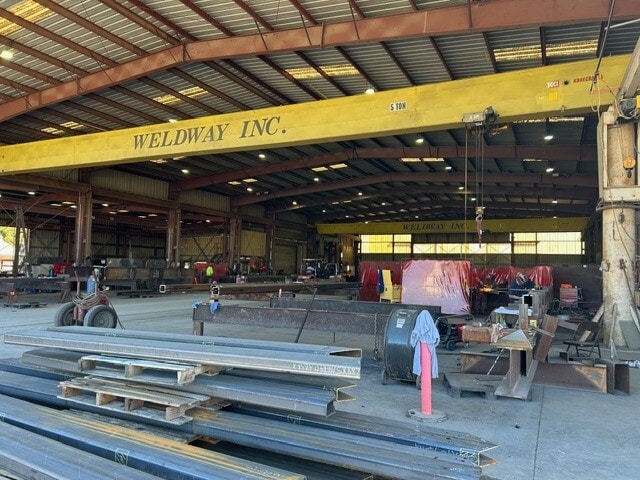 More Photos Of 521 Hi Tech Pky, Oakdale Manufacturing For Lease