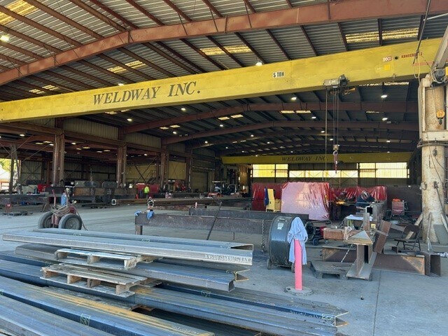 More Photos Of 521 Hi Tech Pky, Oakdale Manufacturing For Lease