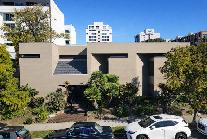 More Photos Of 170 Laurel St, San Diego Office For Lease